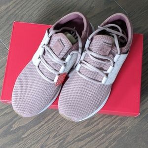 New Balance Women's Fresh Foam Cruz V2 Sneaker